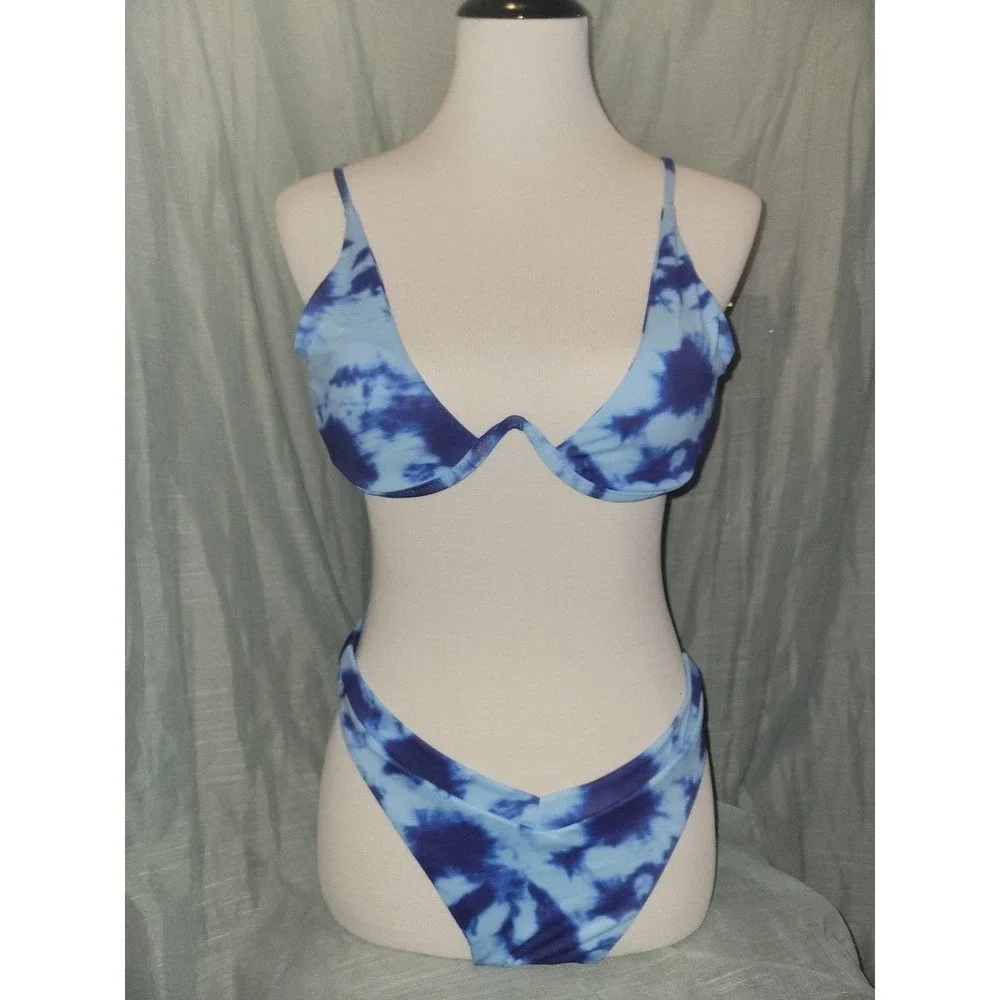 NWOT Tiedye blue Bikini swimsuit large